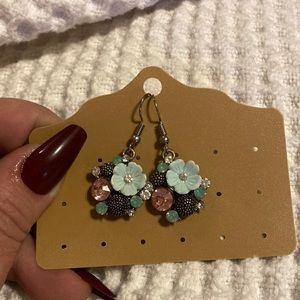 Paparazzi earrings
